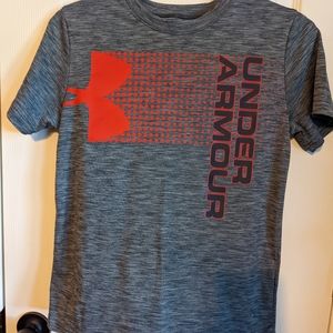 Boy's Under Armour Heatgear Shirt
